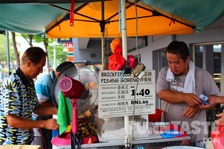 Food Review: Mr.Chiam Pisang Goreng @ Brickfields(Opposite 