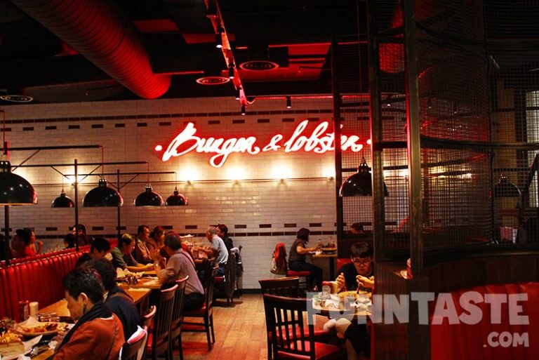 Burger & Lobster's Valentine's Day Special SkyAvenue, Genting