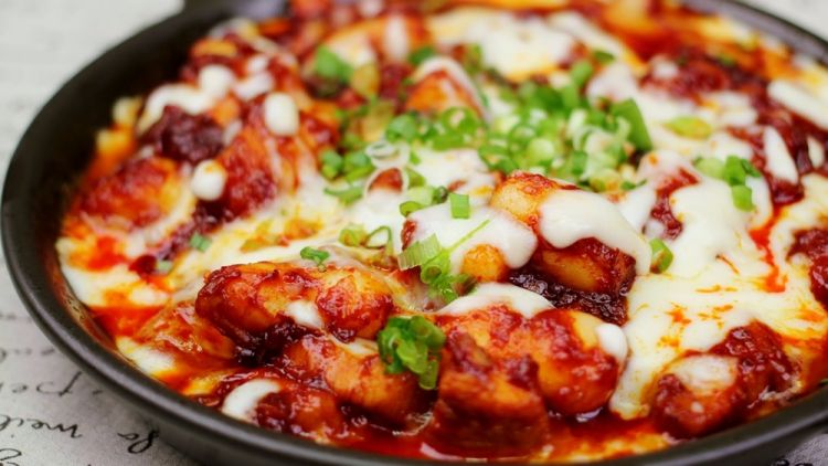 7 Korean Food Every Spicy Food Lovers Should Try In Korea