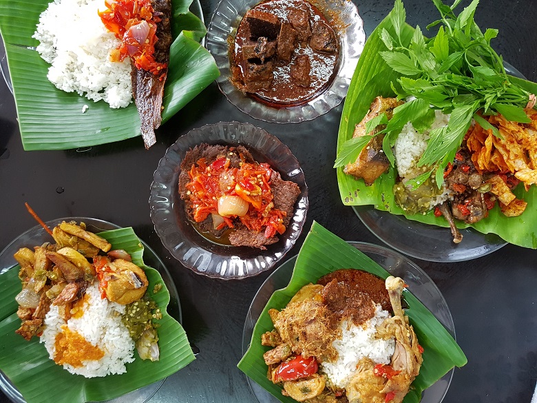 Nasi padang kampung baru