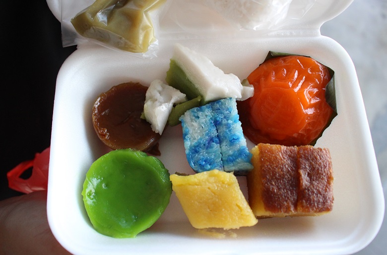 Kuih delivery nyonya Nyonyalicious