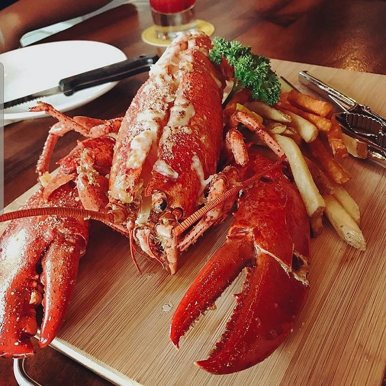 Top 10 Best Lobster Places in KL & PJ Every Seafood Lover Must Try