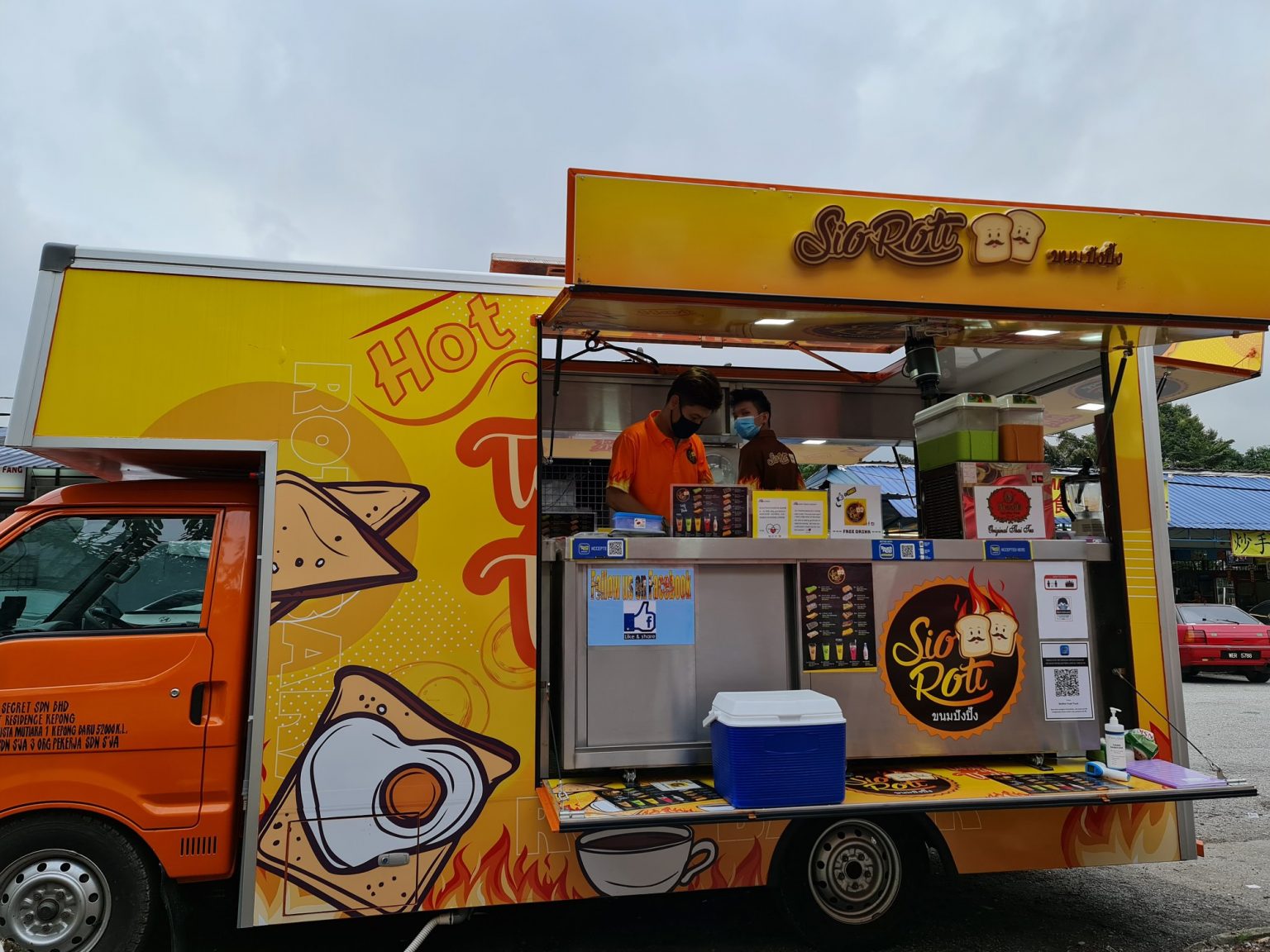 This Food Truck In KL Serves Rare Thai-style Toast With Over 10 Types