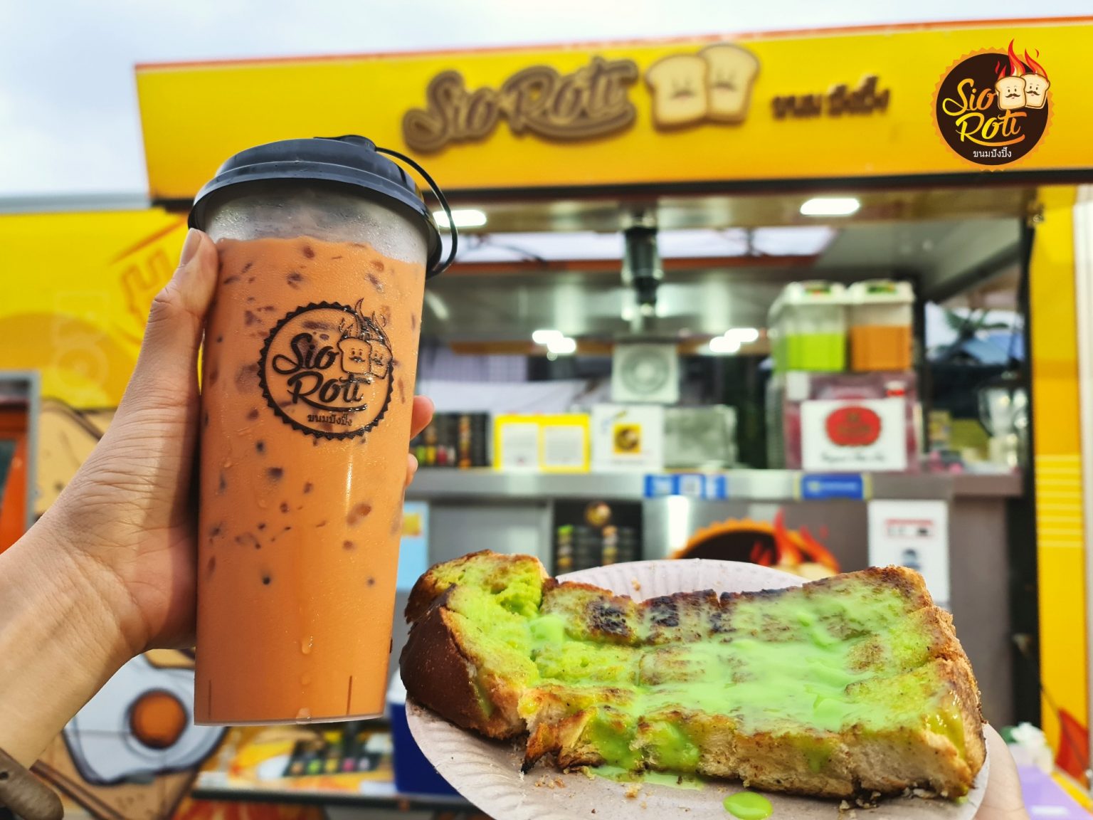 This Food Truck In KL Serves Rare Thai-style Toast With Over 10 Types