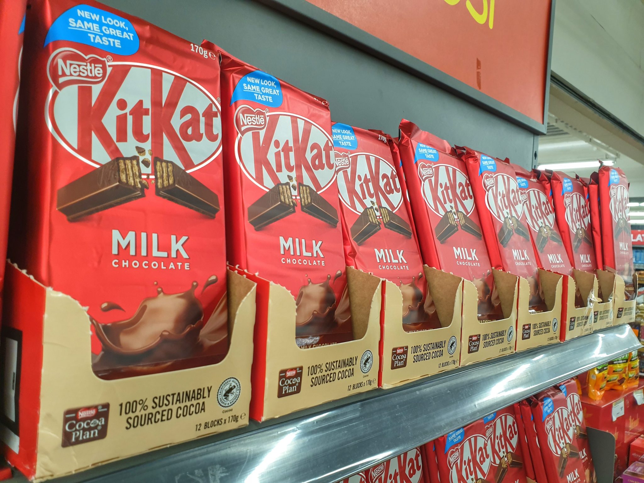 KITKAT Debuts The New KITKAT Bar With Rich Chocolate & Perfect For Sharing